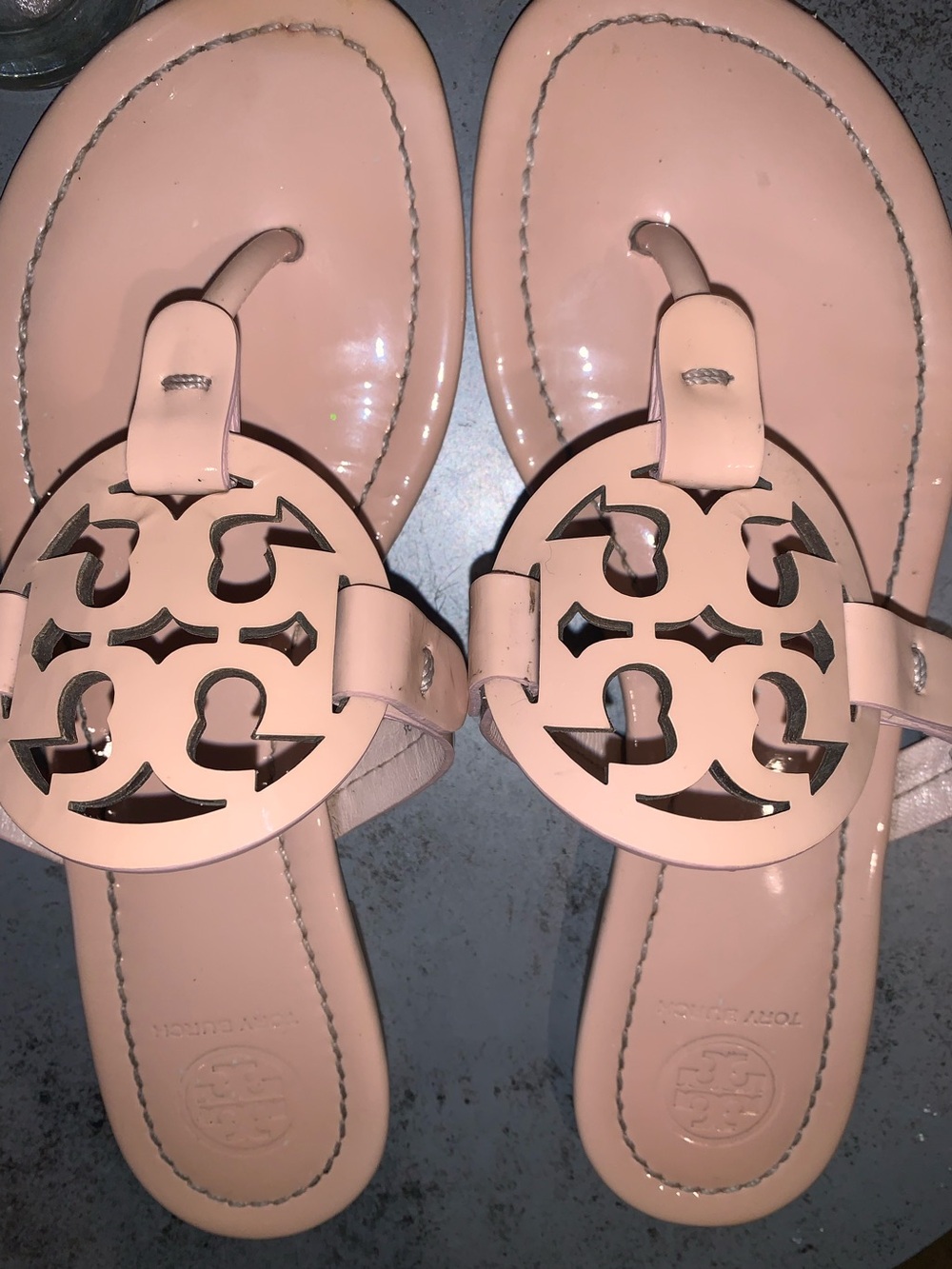 Tory Burch Miller Patent Leather Sandals Sea Shell Pink with box bag Size 6.5 - Picture 9 of 10